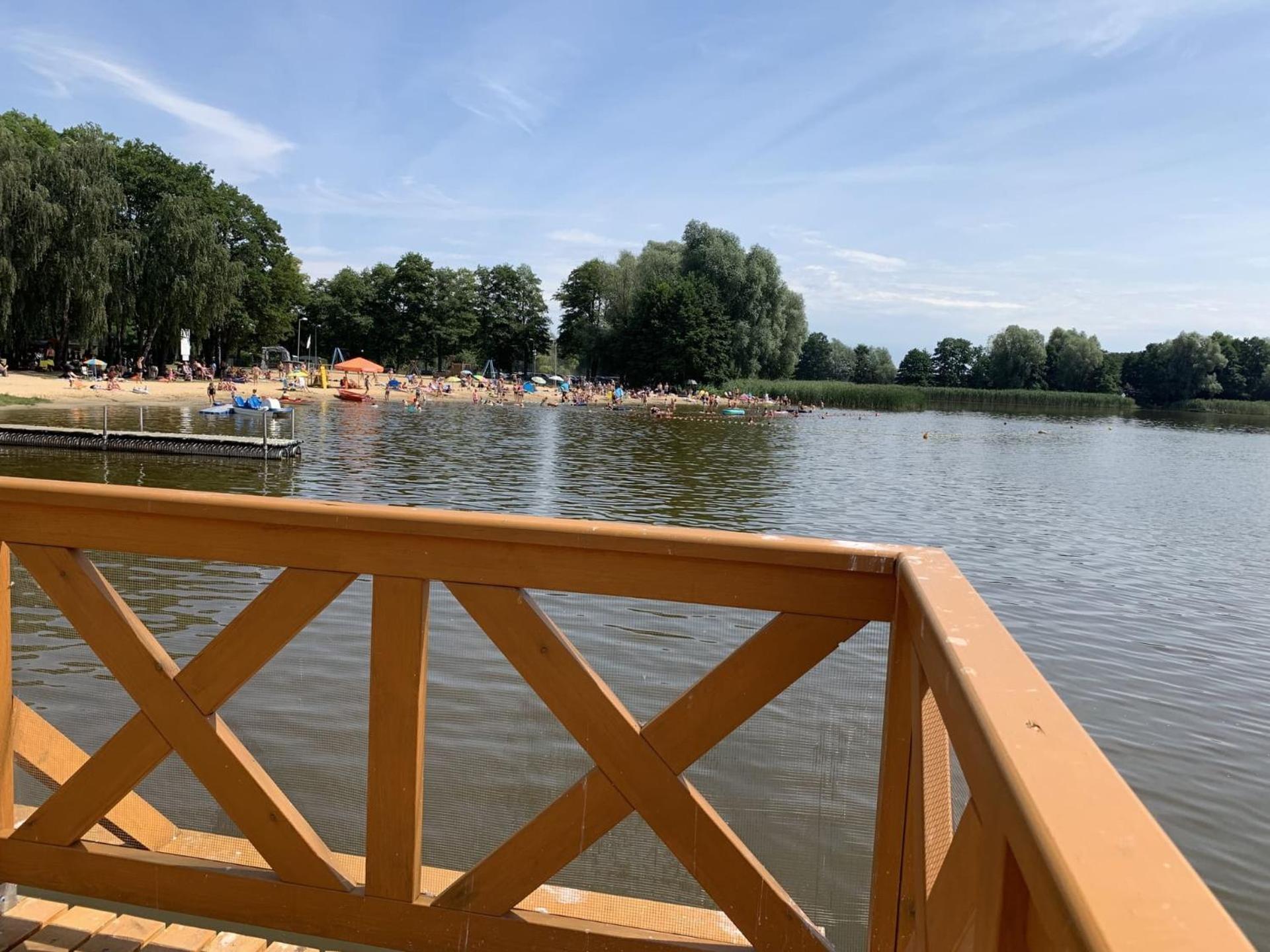 Apartamenty Trawers Wieleń Zaobrzański Esterno foto