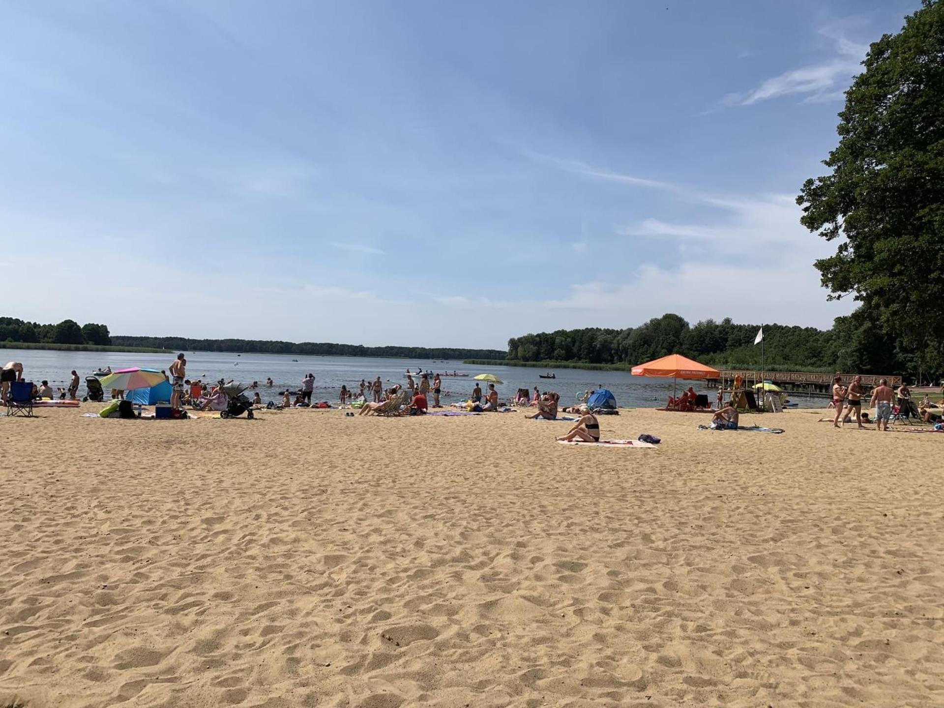 Apartamenty Trawers Wieleń Zaobrzański Esterno foto